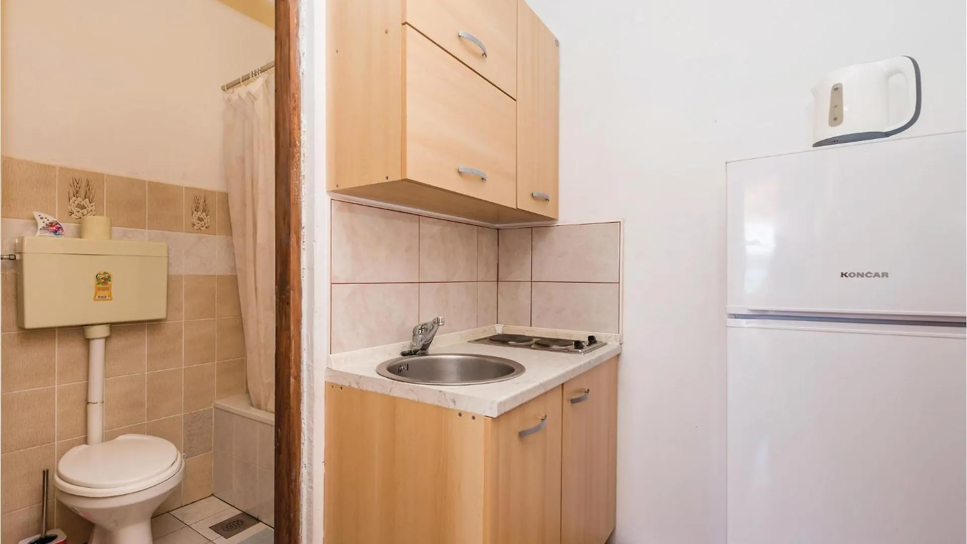 1 Bedroom Nice Apartment In Dinjiska Croatia