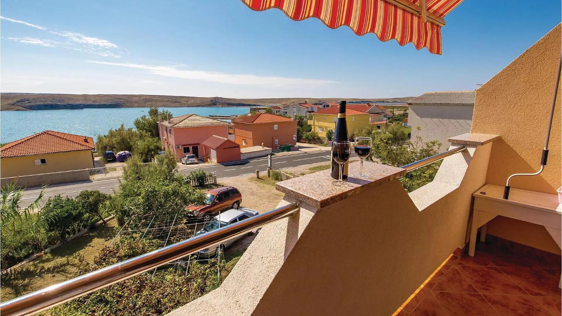 1 Bedroom Nice Apartment In Dinjiska contacts